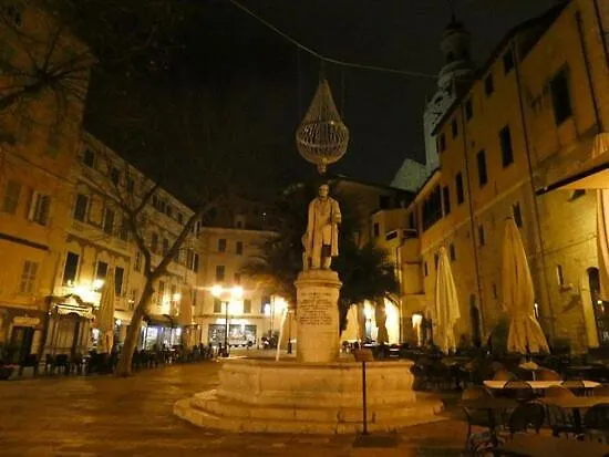 Garibaldi Il Chioschetto شقة *